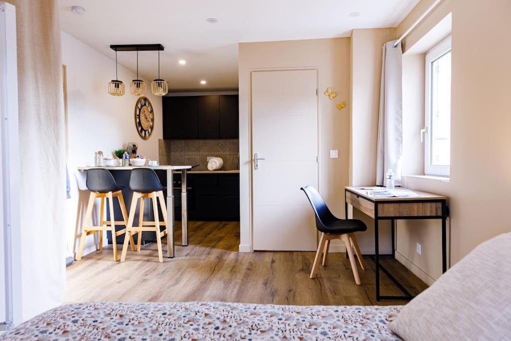 Joli Appartement, Le Bouchon Remois, Centre Ville Reims Esterno foto
