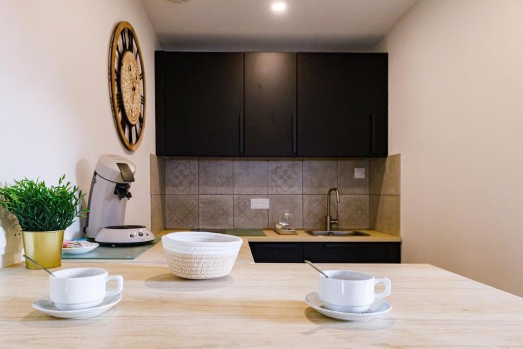 Joli Appartement, Le Bouchon Remois, Centre Ville Reims Esterno foto